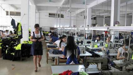 中国服装制造:谁踹开全球品牌的大门?